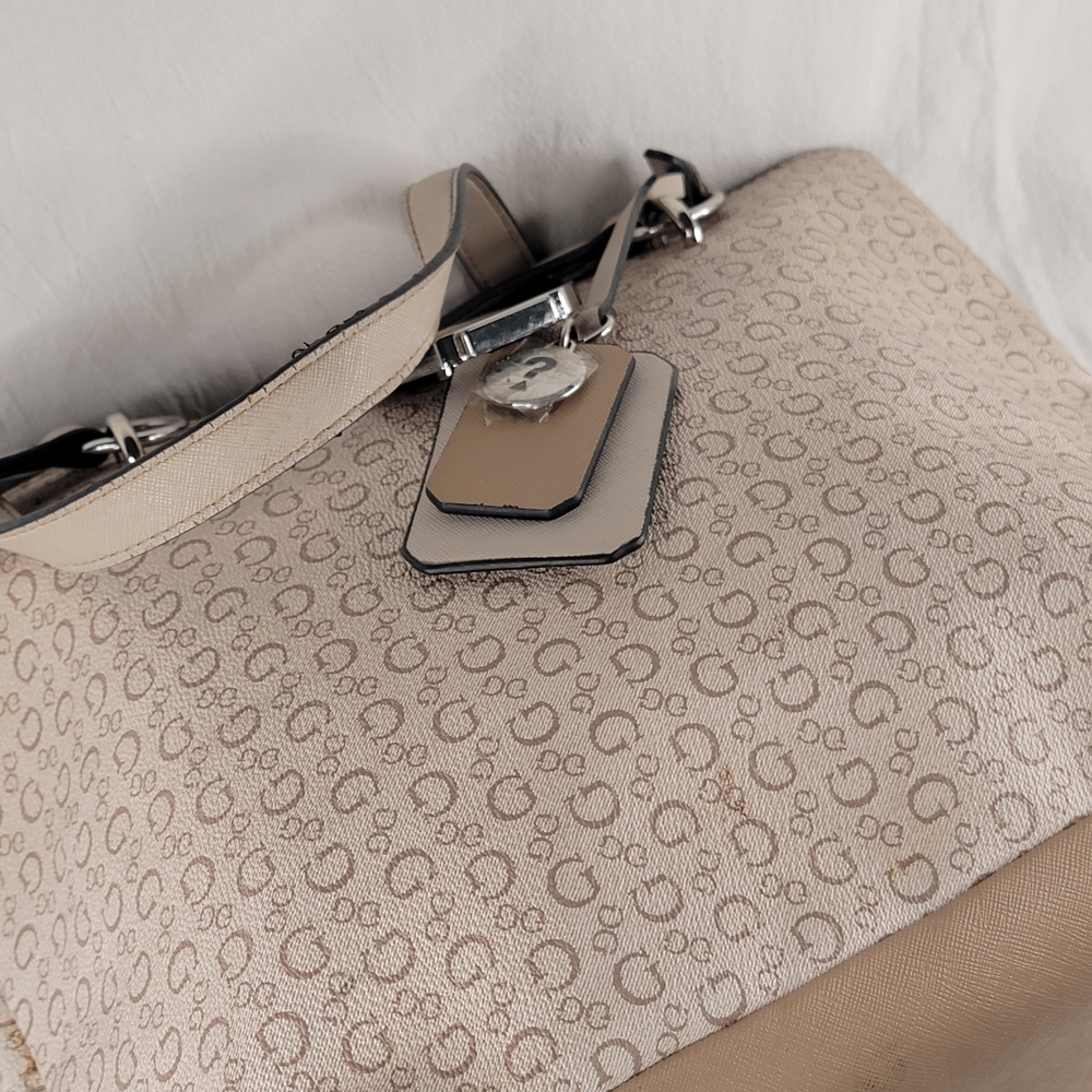 Guess Beige Tote Bag - Picture 6 of 15